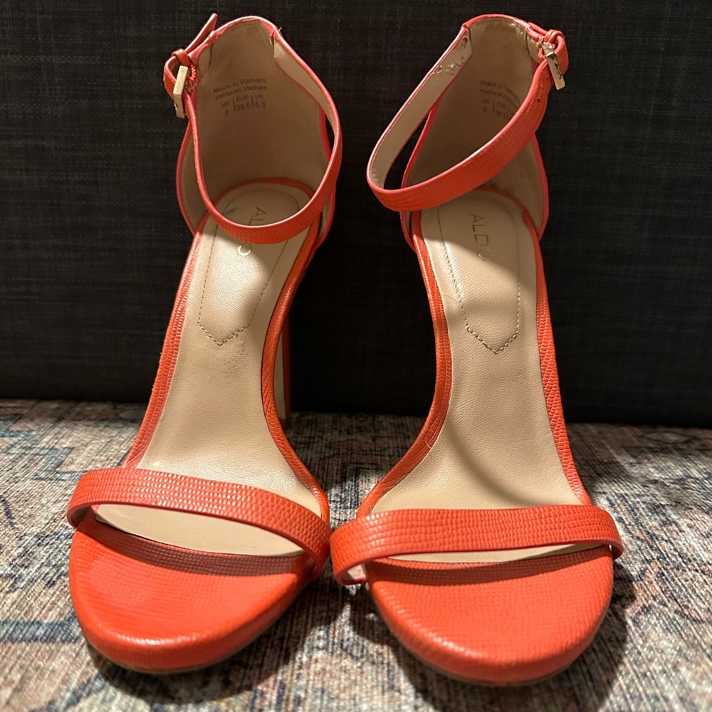 ALDO PUMPS